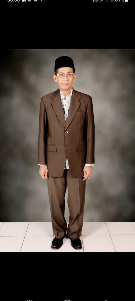 Dosen UNIKI Mendampingi Petani dalam Meningkatkan Produktivitas Padi di Desa Meunasah Krueng melalui Penerapan Teknologi Tepat Guna