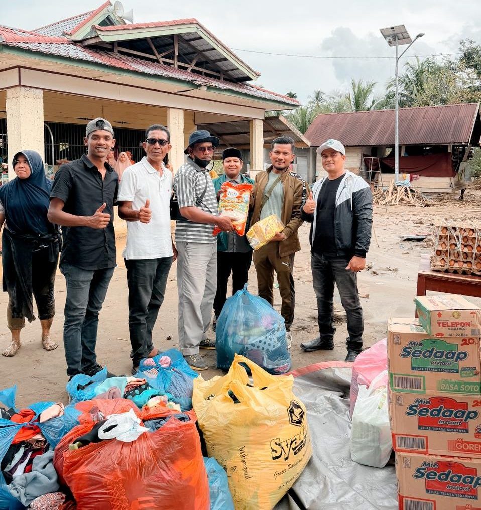 UNIKI Peduli: Peran Posko Bencana Universitas Islam Kebangsaan Indonesia Bireuen dalam Penanggulangan Banjir Bandang di Kabupaten Bireuen dan Kabupaten Sekitarnya Provinsi Aceh