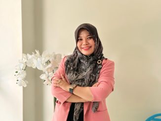 Perkembangan era globalisasi yang ditandai dengan kemajuan teknologi digital telah memberikan dampak signifikan terhadap berbagai sektor kehidupan, termasuk sektor pendidikan melalui Transformasi Digital dalam Pendidikan Tinggi.