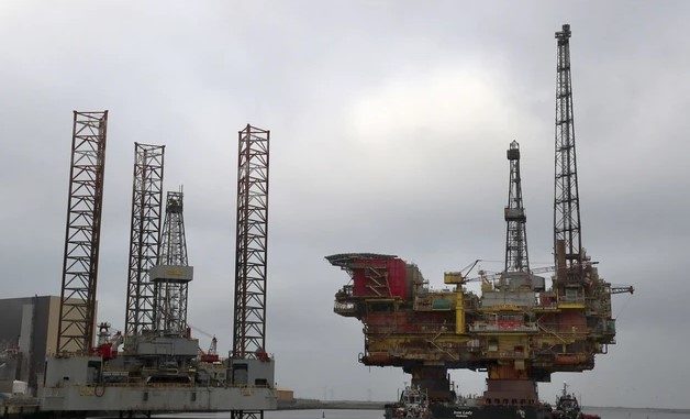 Harga Minyak Dunia Tembus USD112, Dampak Global