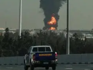 Serangan rudal dan drone Iran memicu ketegangan internasional. Konflik Timur Tengah berpotensi meluas dan berdampak pada ekonomi global serta stabilitas dunia.