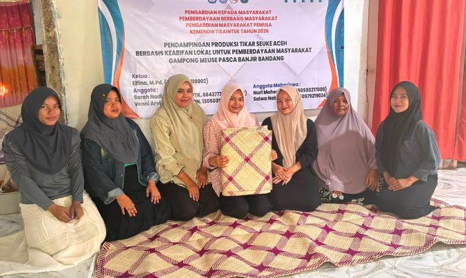 Pendampingan Produksi Tikar Seuke di Gampong Meuse, Upaya Bangkitkan Kearifan Lokal Pascabanjir