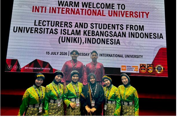 Dari Ruang Kuliah ke Panggung Internasional: Mahasiswa Pendidikan Seni Pertunjukan FKIP UNIKI Bireuen-Aceh Tampilkan Tari Meusare-Sare di INTI Malaysia