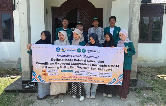 Optimalisasi Potensi Lokal dan Pemulihan Ekonomi Masyarakat Berbasis UMKM melalui Monev KKM UNIKI di Gampong Muling