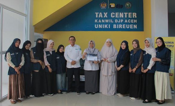 Tax Center UNIKI Bireuen Raih Piagam Penghargaan dari DJP atas Kontribusi Edukasi Perpajakan